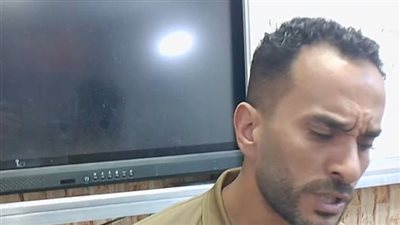 خبير لغة إنجليزية بإدارة الزرقا التعليمية يكشف توقعات امتحان الثانوية العامة