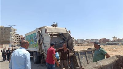 حي فيصل بالسويس يكثف متابعة منظومة النظافة للحفاظ على المظهر الحضاري