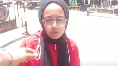 بسبب صعوبة الامتحان.. انهيار طالبات الثانوية العامة أمام لجان دمياط 