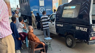 بالعباءات السوداء.. أول ظهور للمتهمتين بقتل سيدتين بمشاجرة «لعب العيال» بدشنا