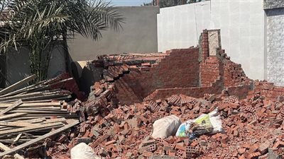 رفات وجماجم بين الأنقاض تشعل غضب الأهالي بديرب نجم في الشرقية