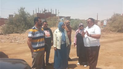 اجتماع ميداني لتنفيذ مشروع الصرف الصحي بقريتي يوسف السباعي ومحمد عبده بالسويس