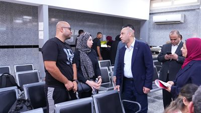 وزير العمل يتفقد اختبارات الوظائف الموسمية بالخارج ويؤكد: خدماتنا مجانية