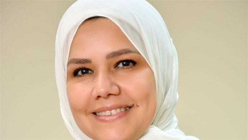 رشا عبد العال