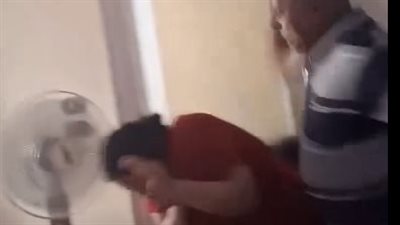 «خال جوزها موتـــ ها من الضرب».. سيدة تستغيث من أقارب زوجها والسبب «محامي»