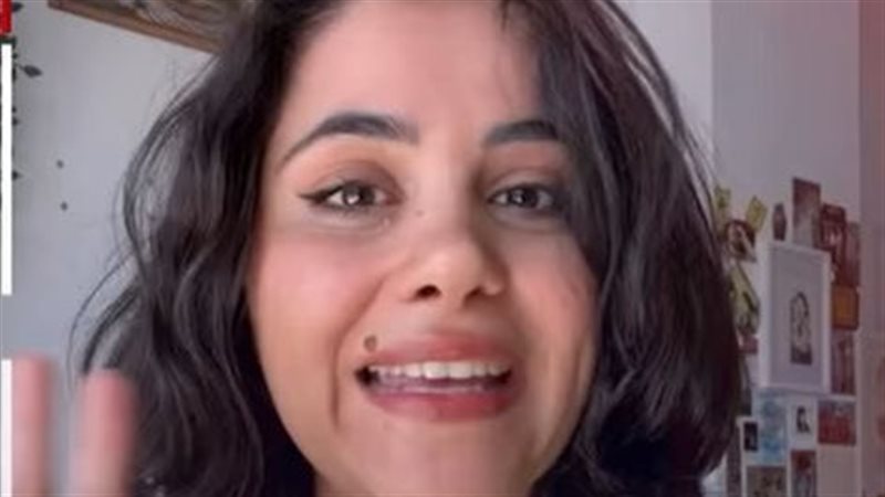 سيدة عربية 