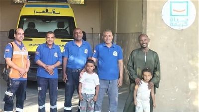 مسعف ينقذ طفلا من الموت غرقا في ترعة بقرية الجمالية بقنا            