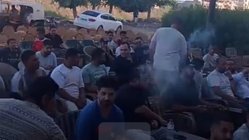 احتفالات صاخبة في دمياط بعد نهاية الشوط الأول بتقدم مصر على 