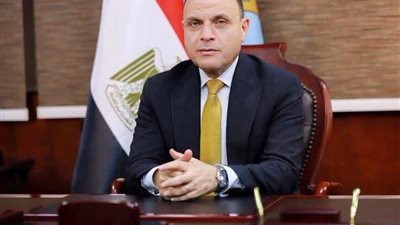 محافظ الغربية: استجابة فورية لشكاوى أهالينا بقرية صناديد بمركز طنطا 