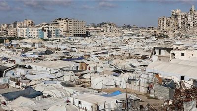 الأب رومانيللي بعد ألف يوم من الحرب: نواصل الصلاة والسلام لا يزال ممكنًا