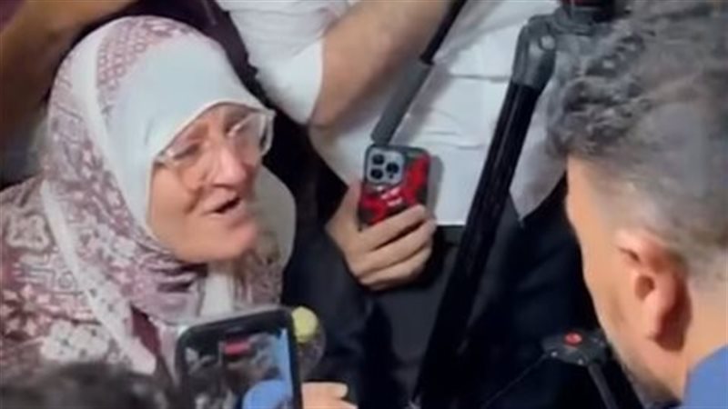 أحمد العوضي مع السيدة