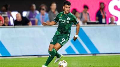 المدير الرياضي لدينامو زغرب: الأهلي أرسل عرضًا رسميًا لضم بقرار.. ولكن