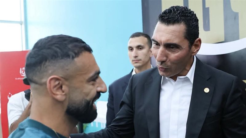 وزير الشباب والرياضة