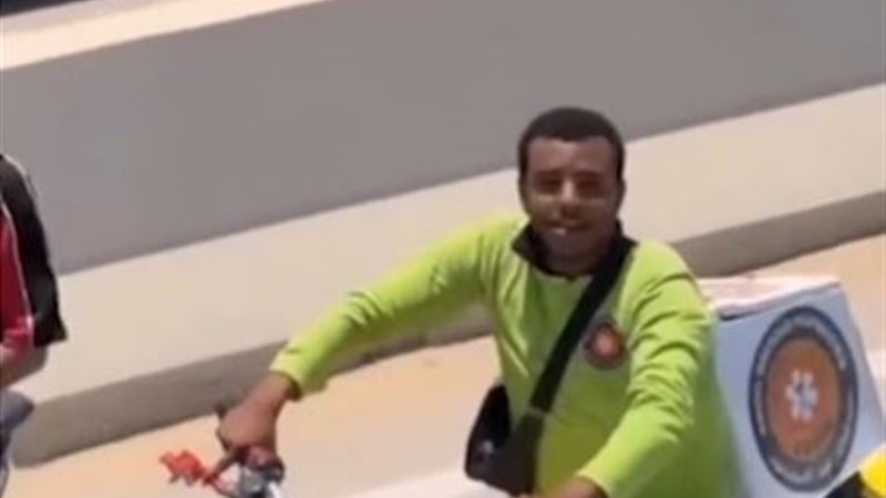 عامل الدليفري 