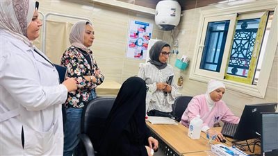 جولة ميدانية لمدير الرعاية الأولية بوحدة طب أسرة 24 أكتوبر      