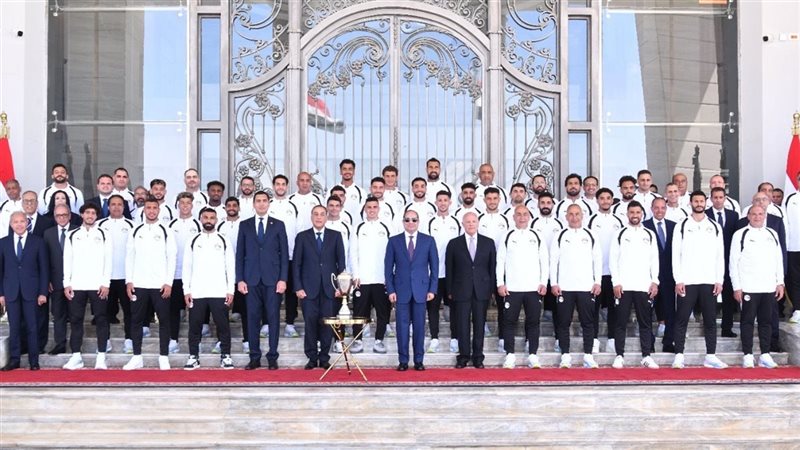 الرئيس السيسي ومنتخب