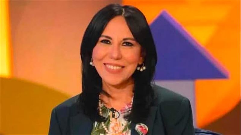 الكاتبة سماح أبو