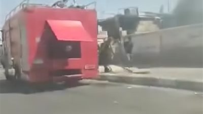 السيطرة على حريق محدود بالملاحة في السويس دون إصابات