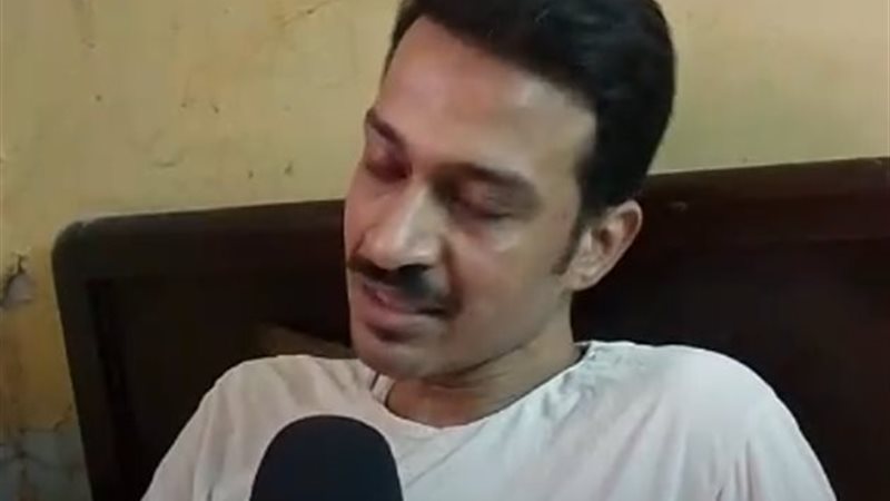 شاب من دمياط يصارع