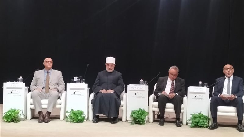  ندوة معرض مكتبة