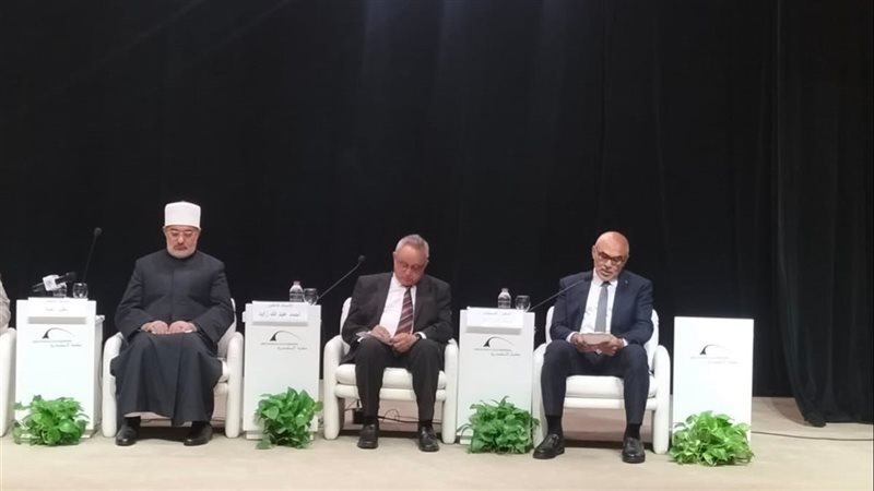 من معرض مكتبة الإسكندرية
