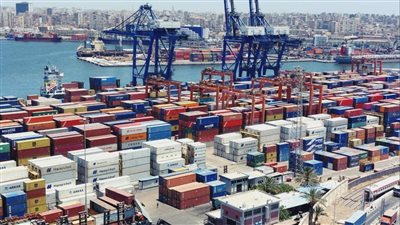 مصر تحقق نموًا 40% بتجارة الترانزيت وتقر حوافز ضريبية لدعم البورصة والاستثمار