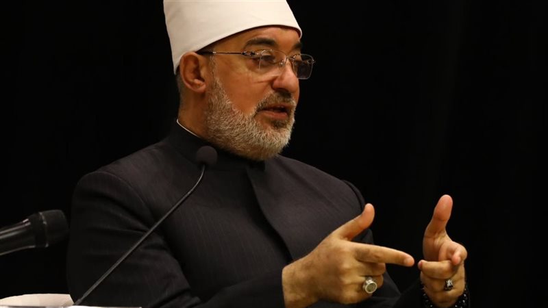 الدكتور نظير عياد