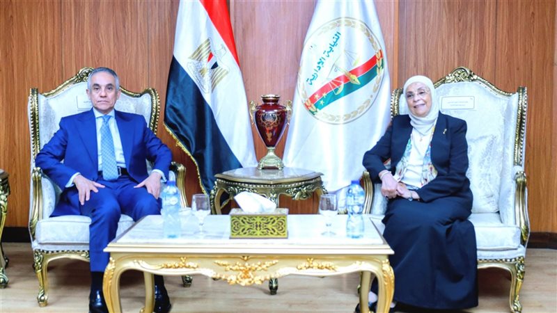وزير العدل و  رئيسة