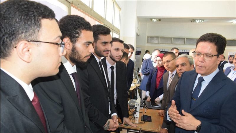 جامعة بنها 