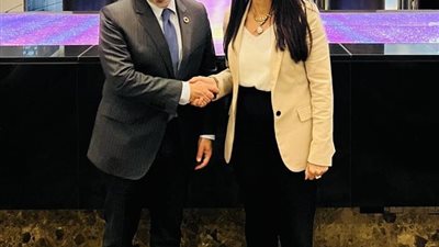 رانيا المشاط ورئيس «UNOPS»  يبحثان تكامل الجهود لمواجهة تحديات المنطقة