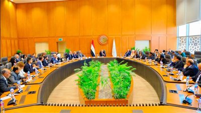 وزير التعليم يعقد لقاءً مع ممثلي وأصحاب المدارس الدولية لبحث تطوير المنظومة