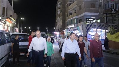 محافظ دمياط يجرى جولة مفاجئة بمدينة دمياط ويشدد على تكثيف حملات النظافة