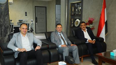 محافظ دمياط يزور جهاز تنمية دمياط الجديدة لدعم التنسيق وتنفيذ الرؤى التنموية المشتركة
