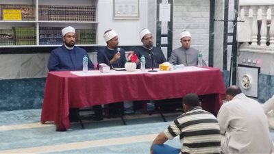 أوقاف السويس تنظم ندوة بمسجد أبي بكر الصديق بعنوان 