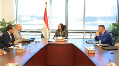 وزيرة التضامن تتابع التقرير السنوي لصندوق دعم مشروعات الجمعيات