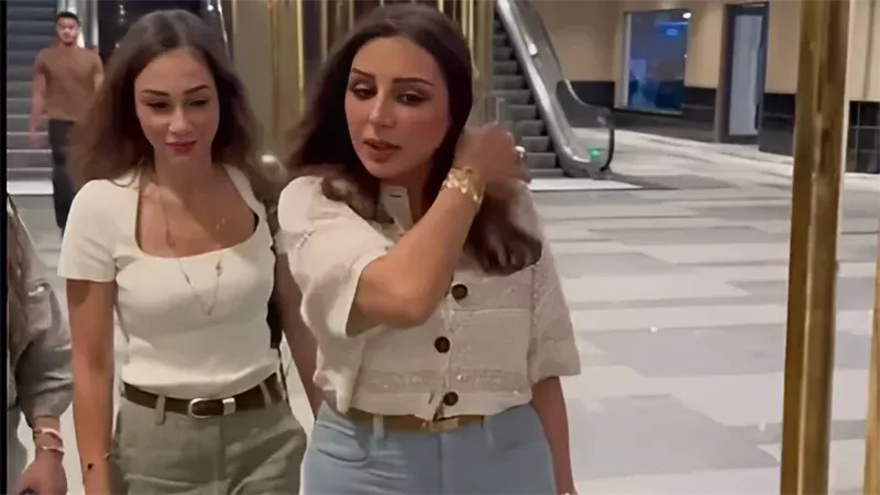 أنغام ومديرة أعمالها