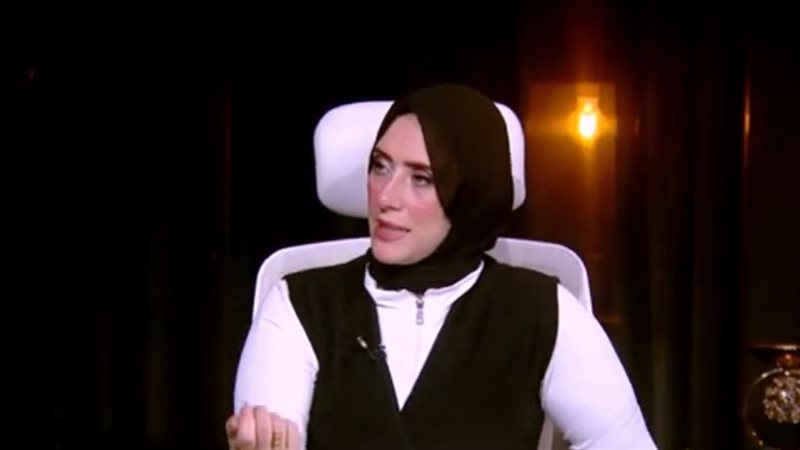 الإعلامية آمال قنديل