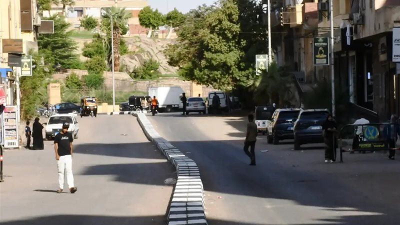 الشارع الجديد بأسوان