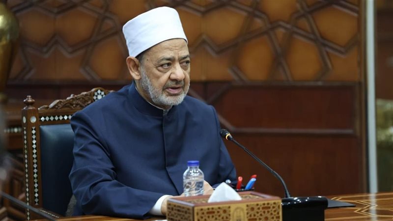 الدكتور أحمد الطيب