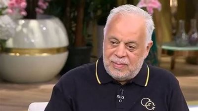 خاص|أشرف زكي عن أزمة العوضي ومحمد إمام: ما يحدث غير مقبول والنقابة قد تتدخل