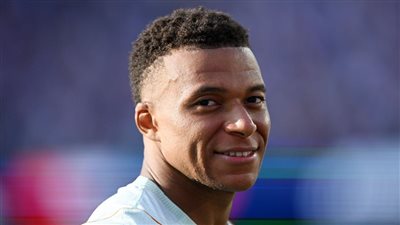 8 غرف نوم قاعة سينما وملعب جولف.. ما لا تعرفه عن قصر امبابي الاسطوري بمدريد