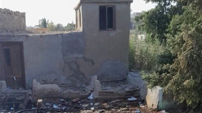 الحماية المدنية تسيطر على حريق نشب في هيش بمقابر الأربعين بالسويس