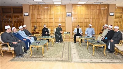 محافظ الشرقية يستقبل مدير عام الوعظ لتنفيذ قوافل تنشر الفكر الوسطى
