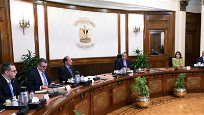 رئيس الوزراء يوجه بسرعة سداد مستحقات هيئة المجتمعات العمرانية