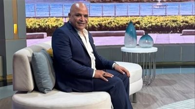 عضو غرفة شركات السياحة يكشف مفاجآت ضوابط العمرة الجديدة.. «رفيق» يراقب رحلة المعتمر بالكامل    