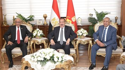 محافظ بورسعيد يستقبل محافظ شمال سيناء ورئيس الأكاديمية العربية للعلوم والنقل 