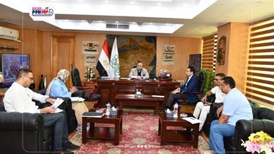 محافظ الفيوم يؤكد على ضرورة رفع الوعي لدى طلاب الجامعات والمدارس 
