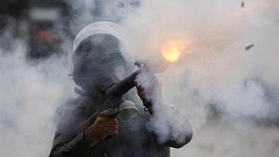 الهند: الشرطة تعرقل مسيرة حركة الصراصير وتطلق الغاز المسيل للدموع وسط نيودلهي