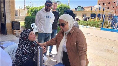 إدارة القوافل العلاجية بوزارة الصحة تشيد بخدمات القوافل العلاجية بالاسماعيلية 