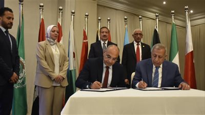  محافظا بورسعيد وشمال سيناء يشهدان ورشة عمل ومعرض الشركات عن النقل واللوجستيات